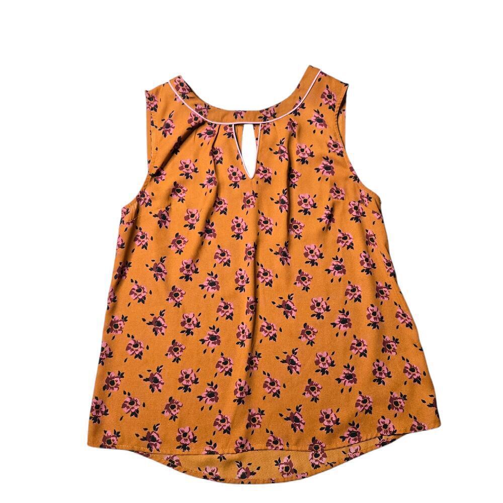Modcloth Sleeveless Floral Blouse‎ Size: L